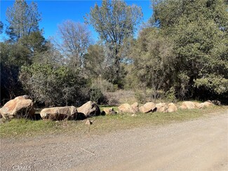 16127 7th Ave, Clearlake, CA 95422