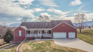 1527 Brahman Ln, Seymour, TN 37865