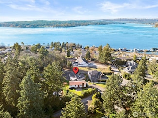 2734 Parkway W, University Place, WA 98466