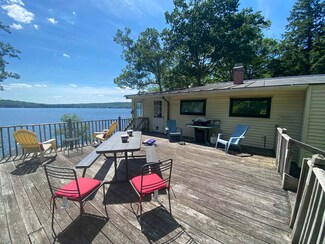 65 Mountain Rd, Salisbury, VT 05769