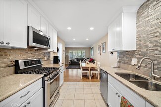 2404 Niagara Way, Costa Mesa, CA 92626