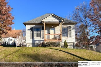 3015 N 65th St, Omaha, NE 68104