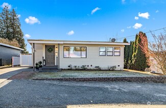 2321 NE 9th Place, Renton, WA 98056