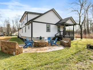 578 Dairy St, Hendersonville, NC 28739