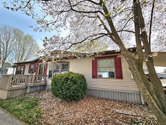 298 Bristie St, Portland, MI 48875