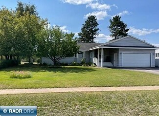 38 Fern Ct, Babbitt, MN 55706