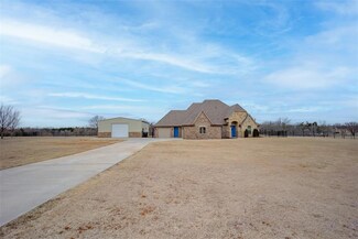 200 Boone Creek Dr, Noble, OK 73068