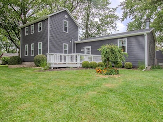 321 W 400 N, Valparaiso, IN 46385