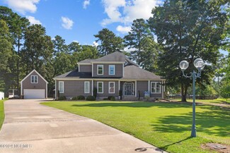 3709 Barton Way, Grimesland, NC 27837