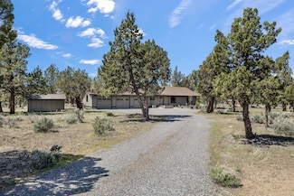 21800 Katie Dr, Bend, OR 97701