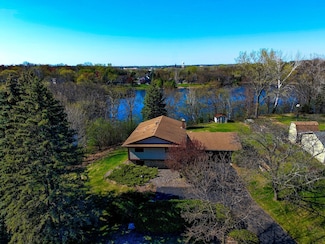 12810 Sunset Trail, Plymouth, MN 55441