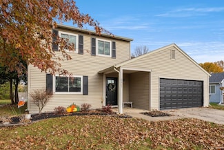 8307 Lionsgate Run, Fort Wayne, IN 46835