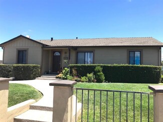 1135 Del Monte Ave, Salinas, CA 93905