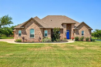 2216 Winter Creek Blvd, Blanchard, OK 73010