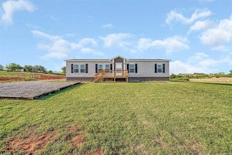 10284 N 2128 Rd, Foss, OK 73647