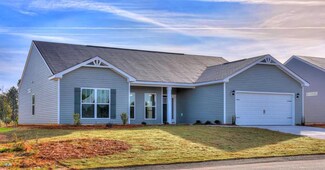118 Pennington Ln N, Greenwood, SC 29649