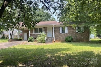 1327 Crestview Dr, Shelby, NC 28150