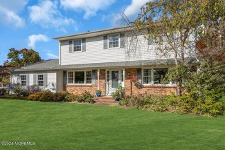 74 Mapletree Rd, Toms River, NJ 08753