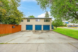 1000 and 1002 Burns, Missoula, MT 59802