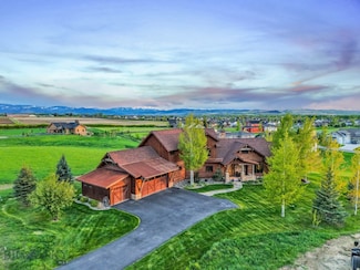 171 Brave Heart Loop, Bozeman, MT 59718