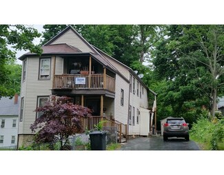 9 Fern St, Worcester, MA 01610