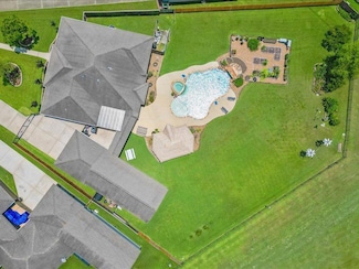 6922 Belton Dr, Manvel, TX 77578