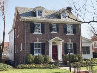 4110 Bromley Ln, Richmond, VA 23221