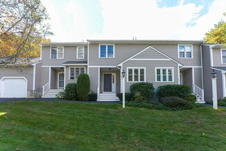 216 Laurelwood Dr Unit 216, Hopedale, MA 01747