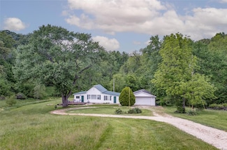 1078 Beech Landing Rd, Batchtown, IL 62006