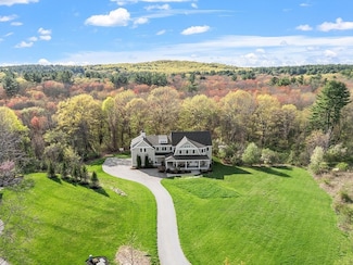 67 Hanover Rd, Carlisle, MA 01741