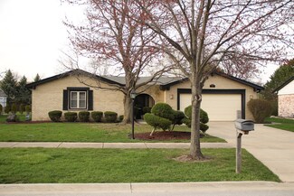 3928 Joanne Dr, Glenview, IL 60026