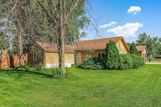 302 3rd Ave N, Bowlus, MN 56314