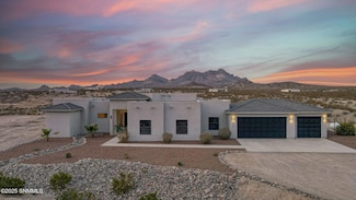 2019 Guamis Rd, Las Cruces, NM 88012
