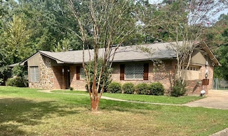 49 Timberlane St, Texarkana, TX 75501