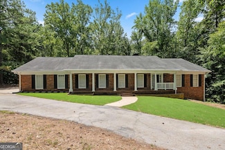 140 Old Fairburn Close SW, Atlanta, GA 30331