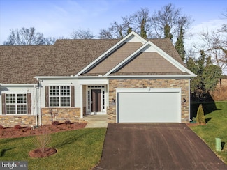 12928 Hawkins Cir, Hagerstown, MD 21742