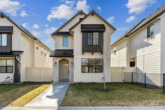 5173 W Targee St, Boise, ID 83705