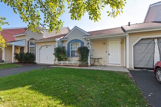 639 Pleasant Place, Island Lake, IL 60042