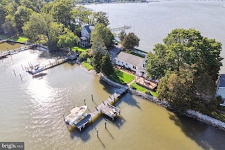 1045 Back Bay Beach Rd, West River, MD 20778