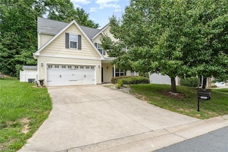 1771 Timber Cove Ct, Winston Salem, NC 27127