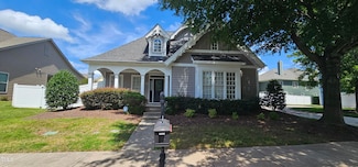 1004 Governess Ln, Morrisville, NC 27560