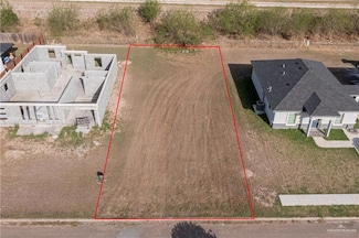37 Pinehurst St, Weslaco, TX 78596