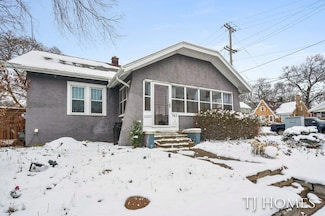 743 Fuller Ave NE, Grand Rapids, MI 49503
