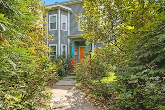 39 Capen St, Hartford, CT 06120