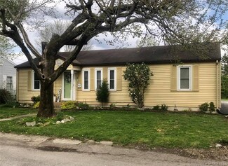 419 N 3rd St, Scottsburg, IN 47170