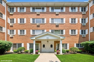 950 Washington Blvd Unit 308, Oak Park, IL 60302