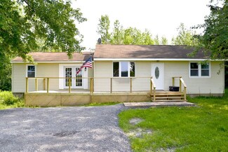 3142 County Route 121, Seneca Falls, NY 13148