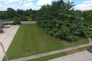0 Wildwood Ct, Decatur, IL 62521