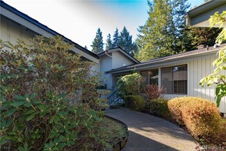903 30th St NW Unit B-3, Gig Harbor, WA 98335