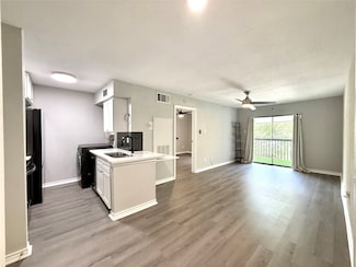 13151 Walden Rd Unit 110, Montgomery, TX 77356
